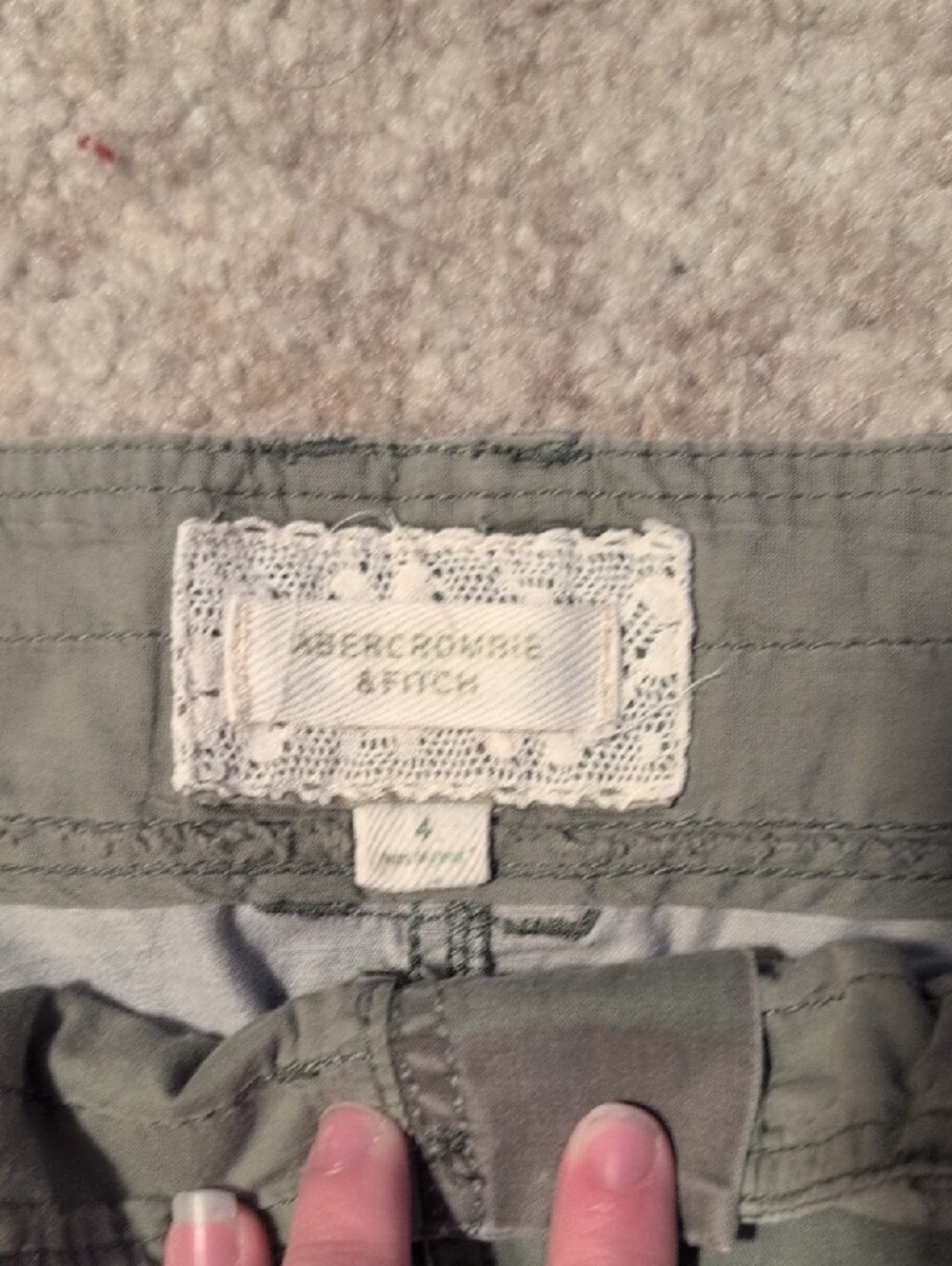 Y2K Abercrombie & Fitch Green Camo Utility Mini Skirt - Picture 2 of 11